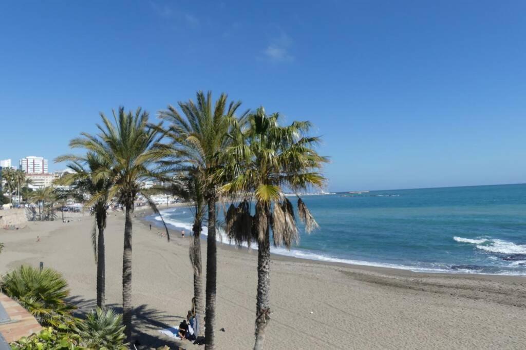 Holiday Rentals Piscina, Playa Parking A 5 Min Caminando Del Puerto De Benalmádena Zewnętrze zdjęcie