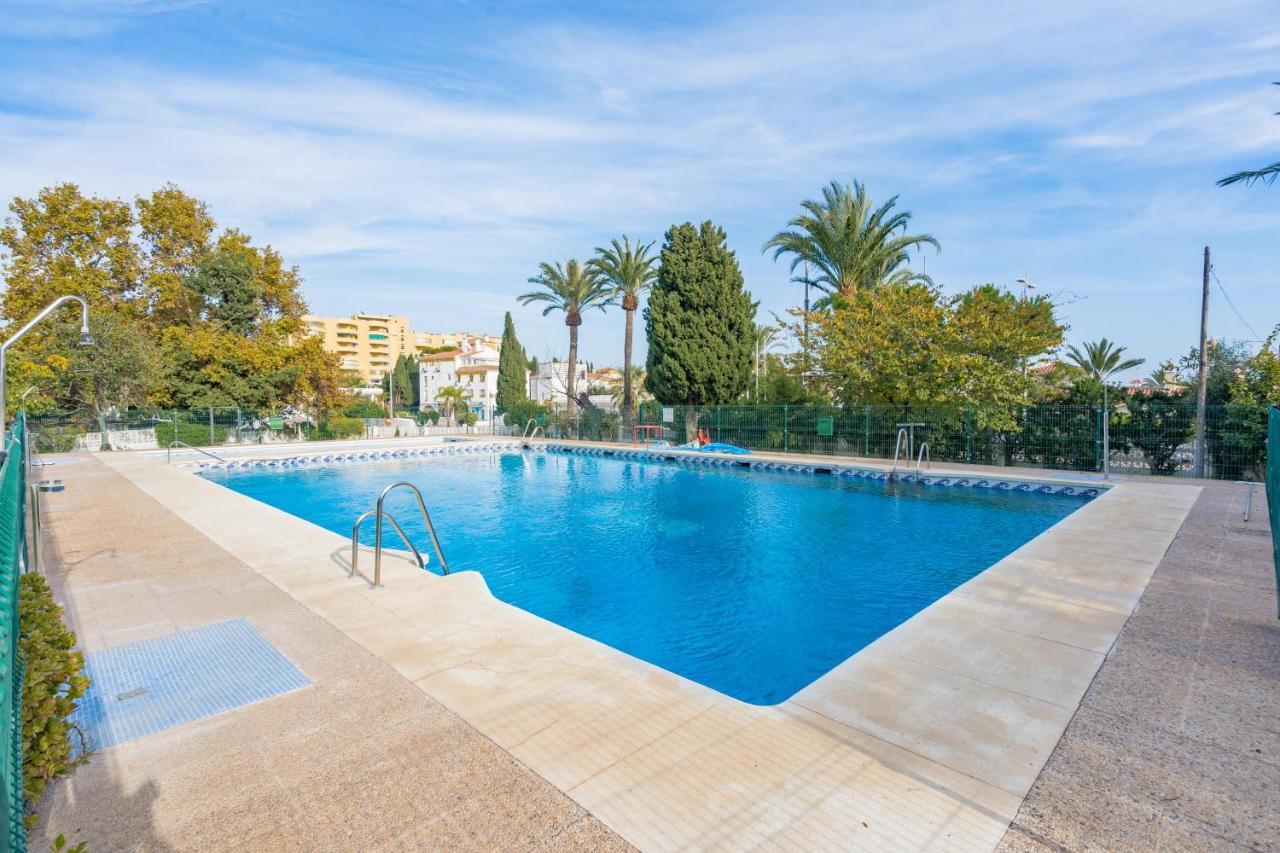 Holiday Rentals Piscina, Playa Parking A 5 Min Caminando Del Puerto De Benalmádena Zewnętrze zdjęcie